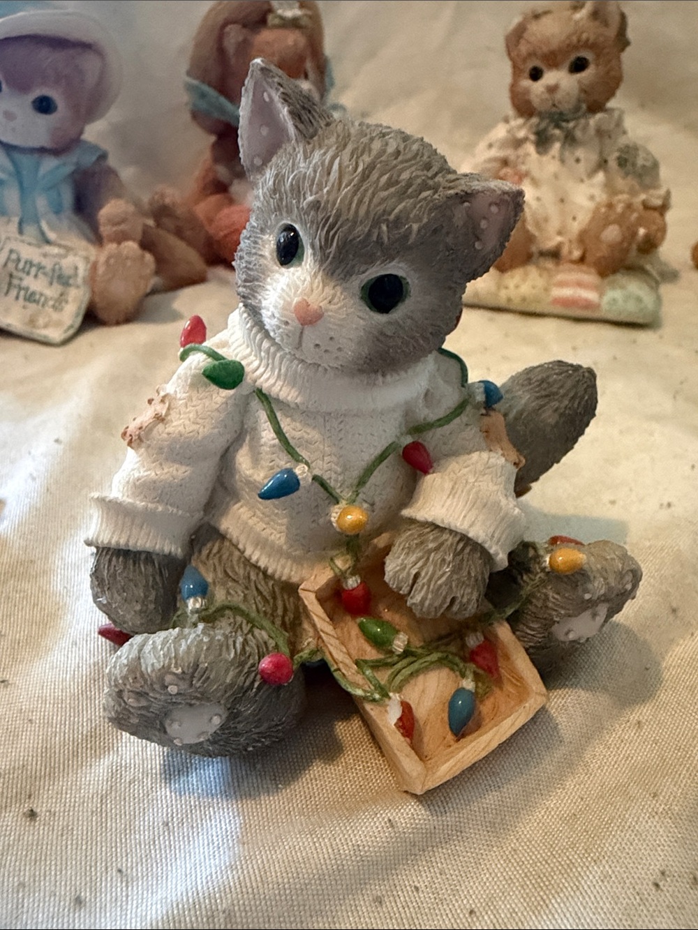 Decorative Gray Cat Figurine with Holiday Lights - Calico Kittens